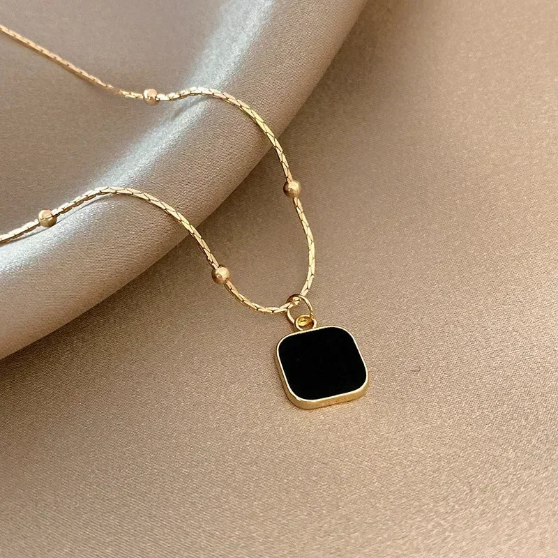 Exquisite Minimalist Black Square Pendant Necklace for Women Charm Necklace Trend Punk Choker Chains Jewelry Party Gifts